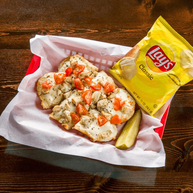 Garlic chicken sandwich.